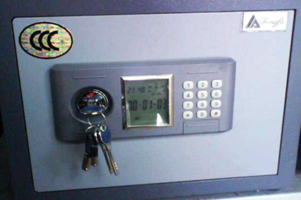 為什么開(kāi)鎖公司的電話(huà)號(hào)碼都這么牛？看一下“專(zhuān)家們”的回復(fù)